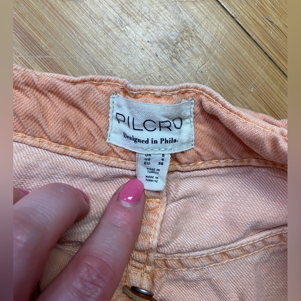 Anthropologie Pilcro Peach Pleated Micro Denim Mini Skirt with a Frayed Hem - Picture 6 of 12
